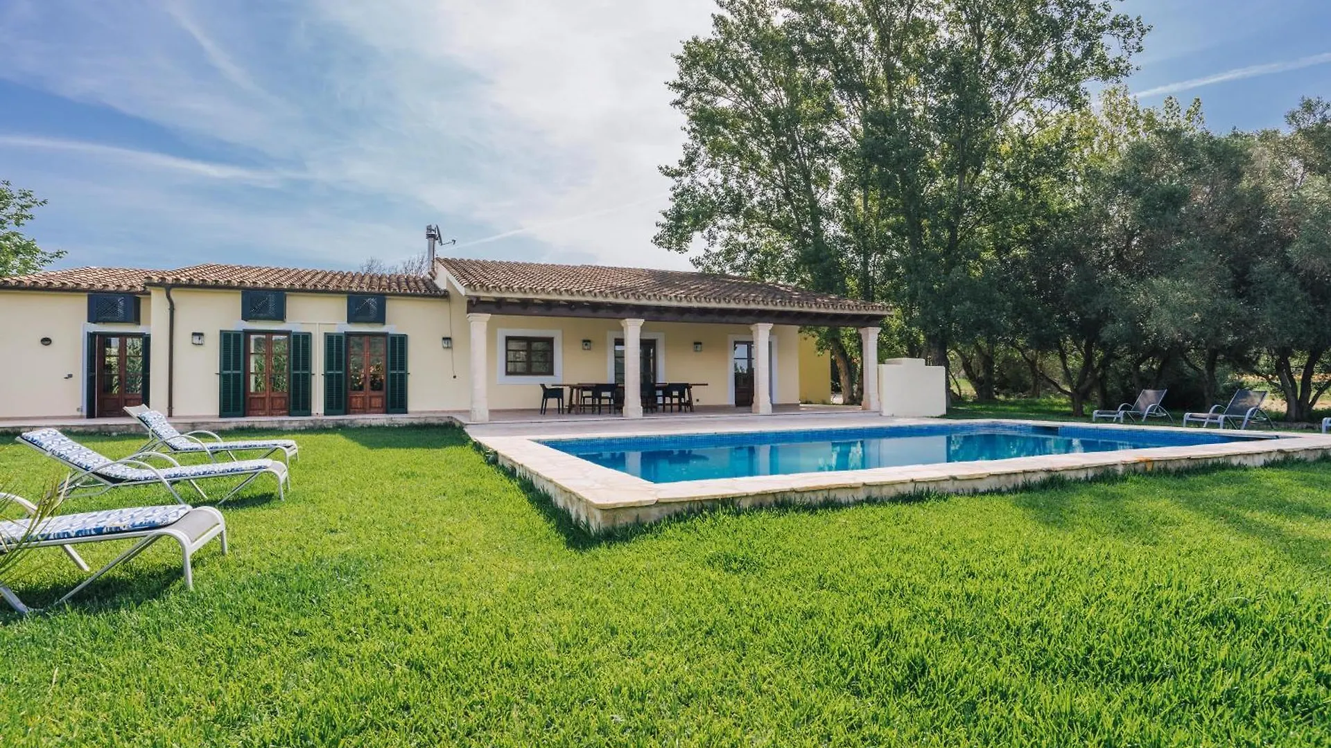 Can Bingo - Villa En Alcudia